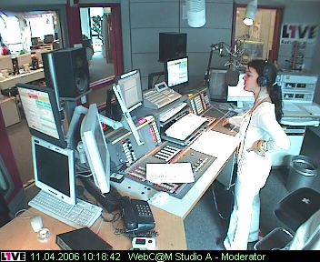 mp_1live_060411_030.jpg