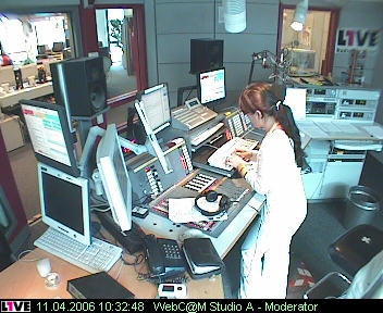 mp_1live_060411_050.jpg