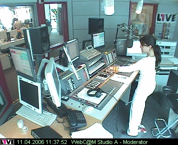 mp_1live_060411_087.jpg