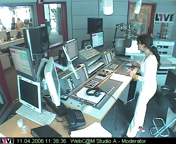 mp_1live_060411_088.jpg