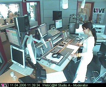 mp_1live_060411_090.jpg