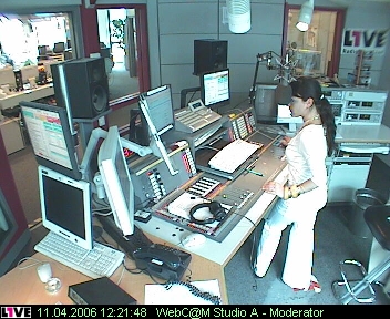 mp_1live_060411_139.jpg