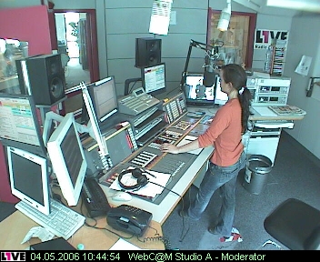 mp_1live_060504_08.jpg