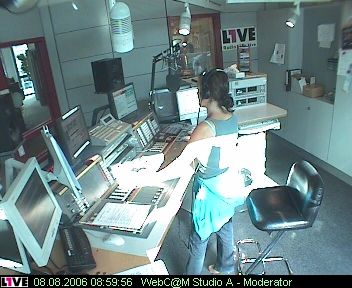 mp_1live_060808_01.jpg