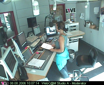 mp_1live_060808_22.jpg