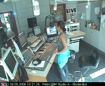 mp_1live_060808_34.jpg