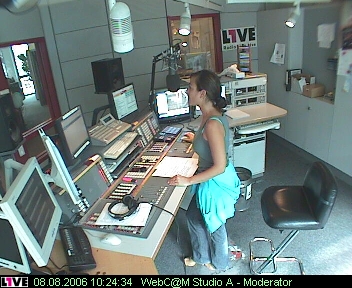 mp_1live_060808_38.jpg