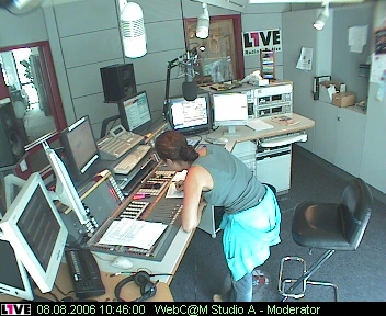 mp_1live_060808_53.jpg