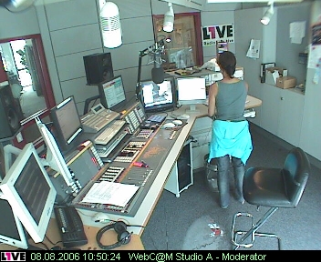 mp_1live_060808_57.jpg