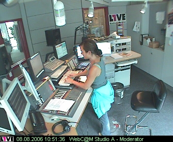 mp_1live_060808_59.jpg