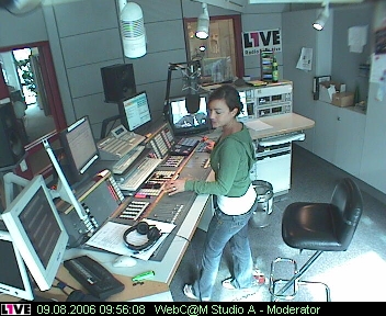 mp_1live_060809_007.jpg