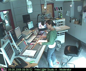 mp_1live_060809_010.jpg