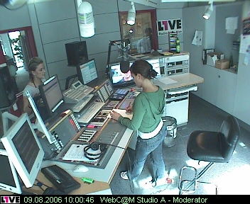 mp_1live_060809_020.jpg