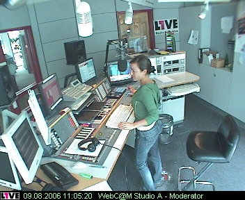 mp_1live_060809_067.jpg