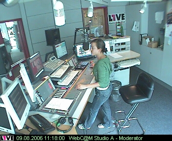 mp_1live_060809_101.jpg