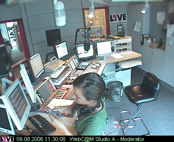 mp_1live_060809_112.jpg