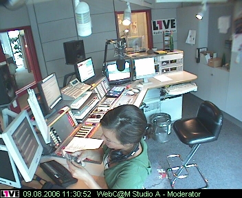 mp_1live_060809_113.jpg