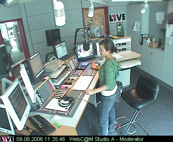 mp_1live_060809_115.jpg