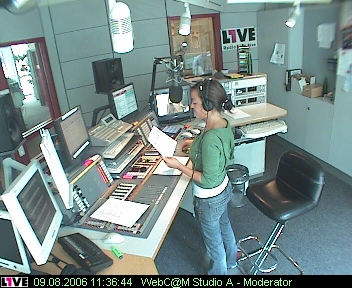 mp_1live_060809_116.jpg