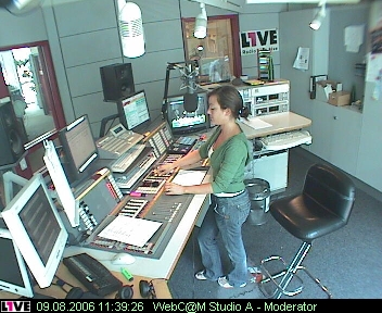 mp_1live_060809_122.jpg