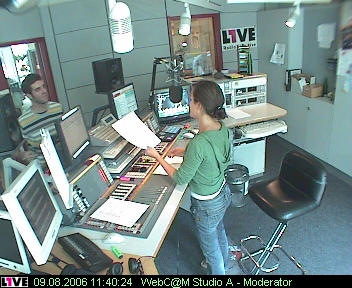 mp_1live_060809_124.jpg