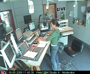 mp_1live_060809_125.jpg
