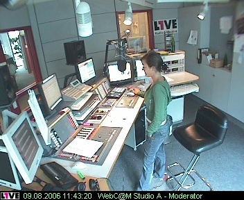 mp_1live_060809_135.jpg