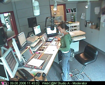 mp_1live_060809_140.jpg