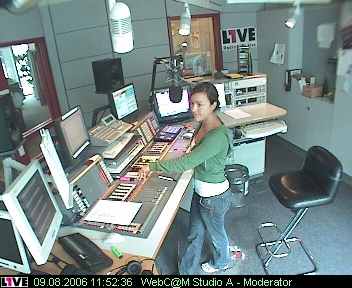 mp_1live_060809_150.jpg