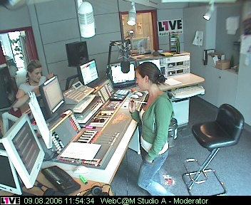 mp_1live_060809_155.jpg