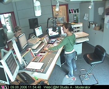 mp_1live_060809_156.jpg