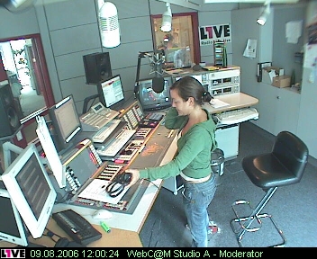 mp_1live_060809_159.jpg