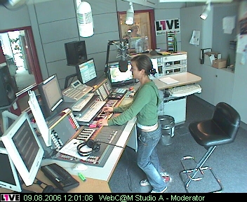 mp_1live_060809_162.jpg