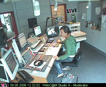 mp_1live_060809_182.jpg