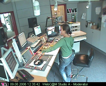 mp_1live_060809_187.jpg