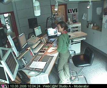 mp_1live_060810_14.jpg