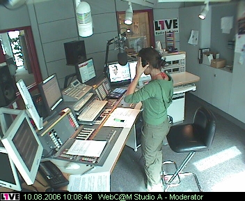 mp_1live_060810_15.jpg