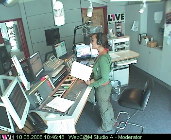 mp_1live_060810_19.jpg