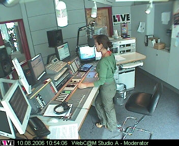 mp_1live_060810_22.jpg