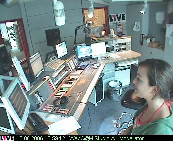 mp_1live_060810_27.jpg