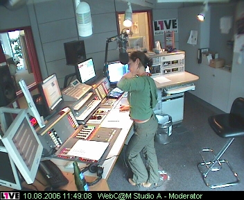 mp_1live_060810_39.jpg