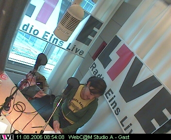 mp_1live_060811_004.jpg