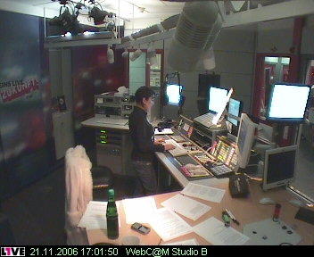 mp_1live_061121_01.jpg