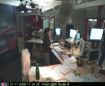 mp_1live_061121_16.jpg