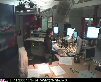 mp_1live_061121_53.jpg