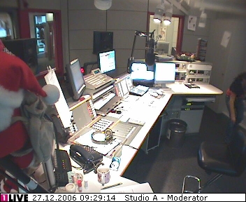 mp_1live_061227_02.jpg