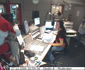 mp_1live_061227_07.jpg