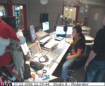 mp_1live_061227_09.jpg