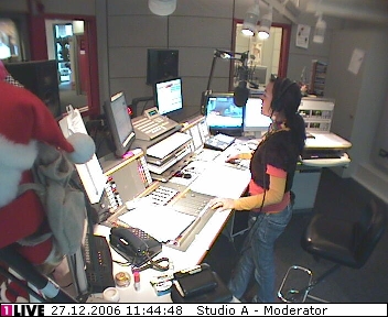 mp_1live_061227_10.jpg