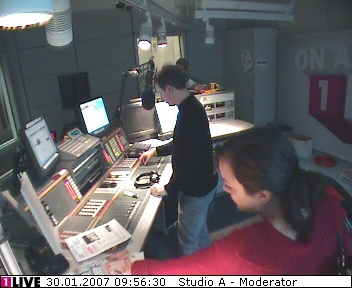mp_1live_070130_001.jpg